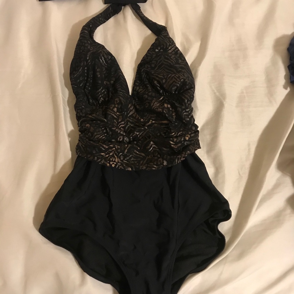 One piece Sculpt Swimsuit